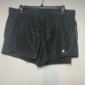 RBX Athletic Shorts Black Camo Large NWT